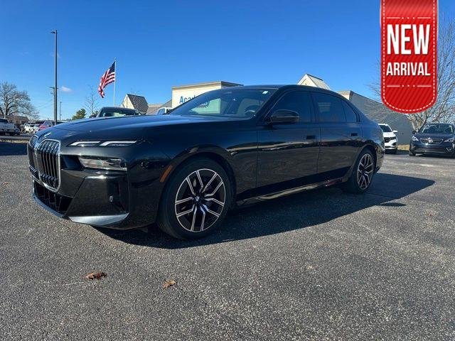 Used 2024 Black Sapphire Metallic BMW 740i image 1