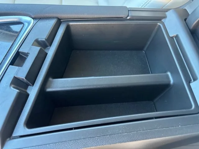 Used 2023 (Includes Satin Nickel lower exterior accent color.) Buick Essence image 29