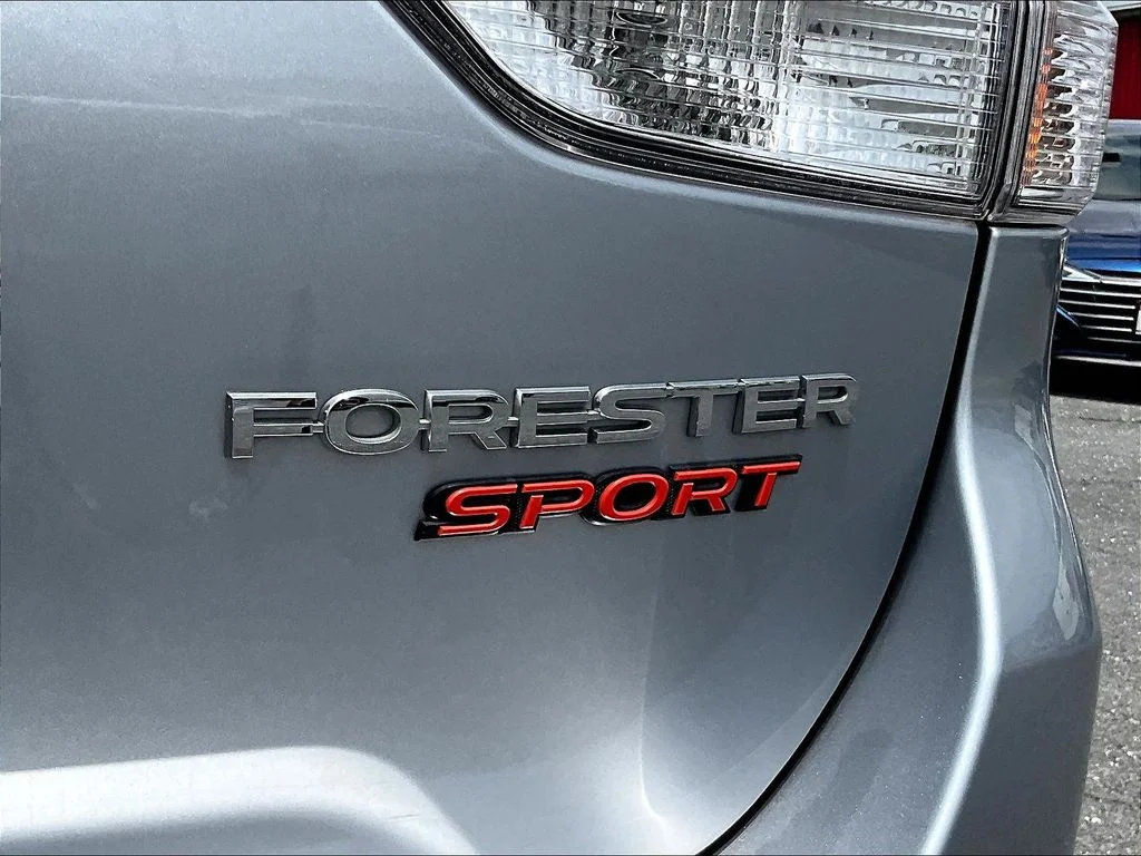 Used 2024 Ice Silver Metallic Subaru Sport image 27