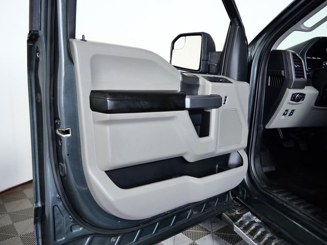 Used 2018  Ford XLT image 18