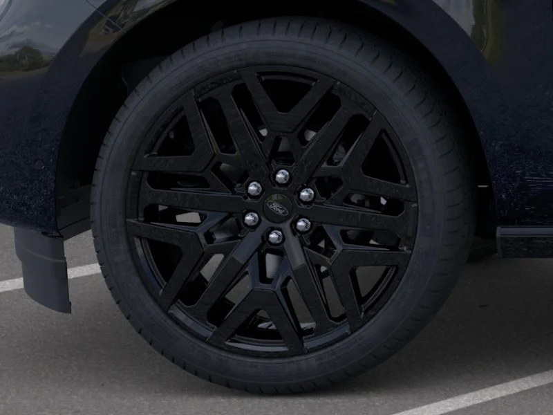 New 2026 Agate Black Metallic Ford Platinum® image 19