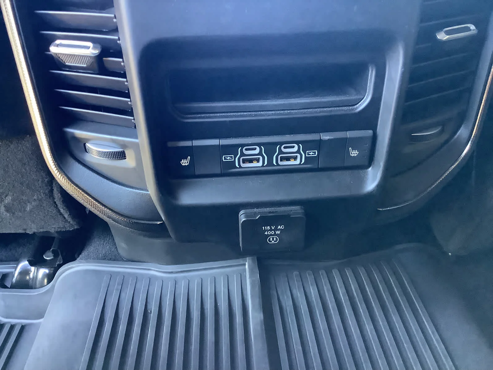2025 RAM 2500 Rebel - Photo 24