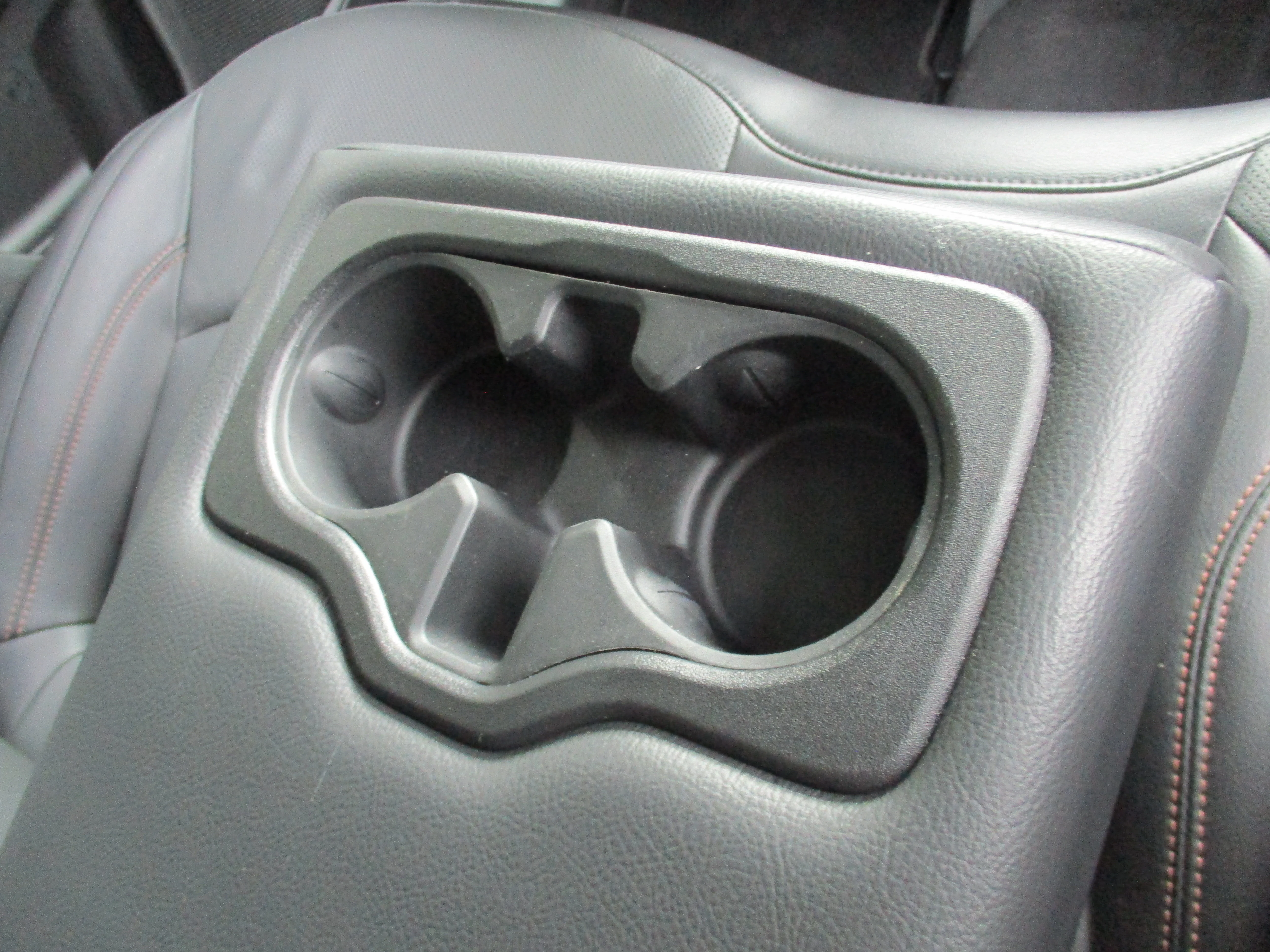 Used 2023 Granite Crystal Metallic Clearcoat Jeep Limited image 41