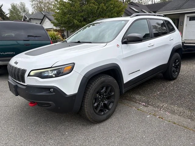 Used 2021 White Jeep Trailhawk image 5