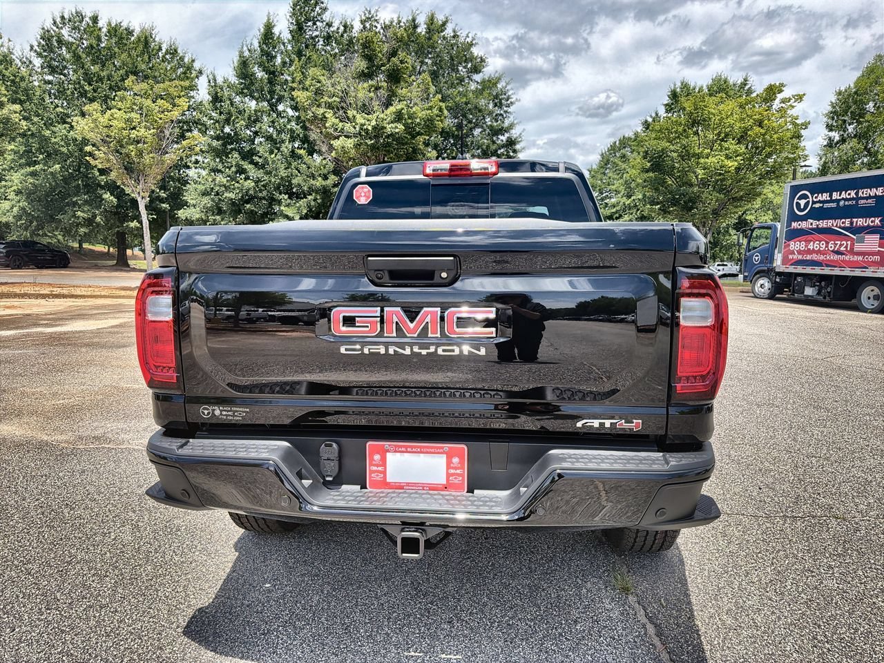 2026 GMC Canyon AT4 - Photo 7
