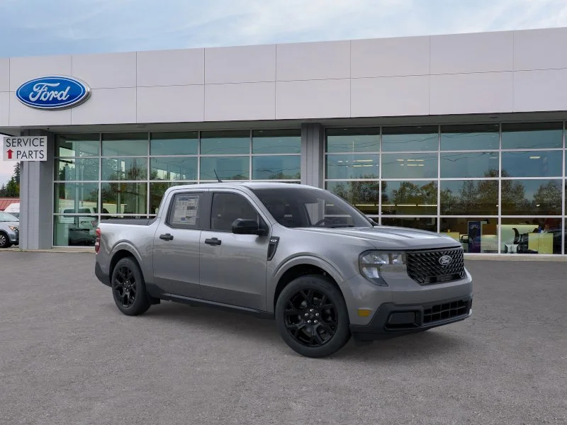 New 2025 Carbonized Gray Metallic Ford XLT image 38