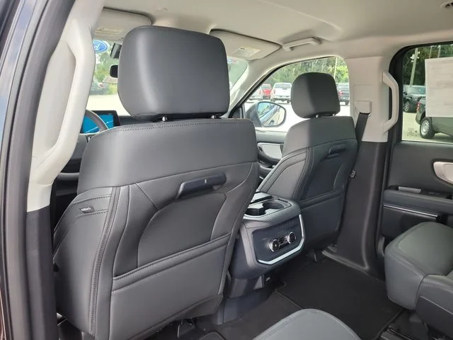 New 2027 Gray Metallic Ford Active image 15