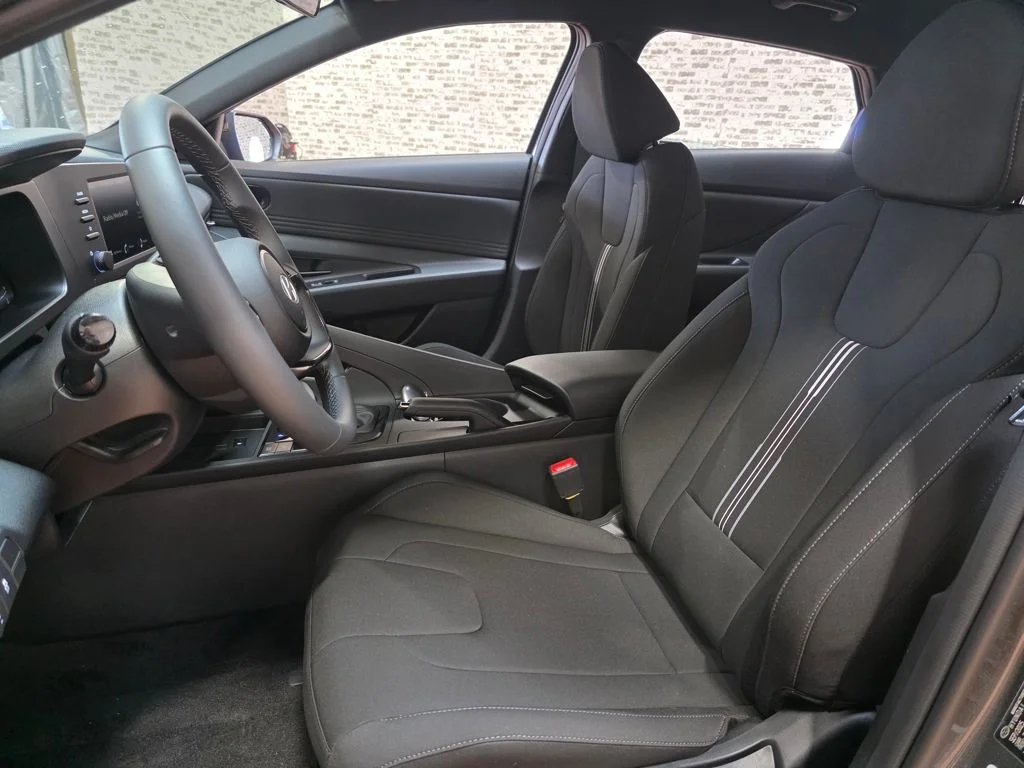 New 2026 Amazon Gray Hyundai SEL Sport image 12