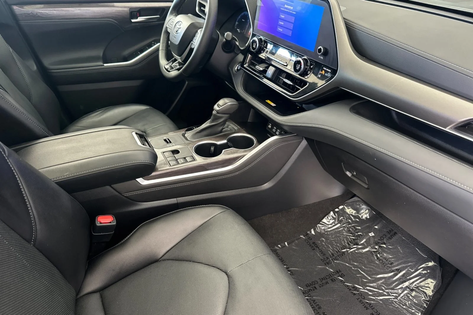 Used 2023 Moon Dust Toyota Limited image 16