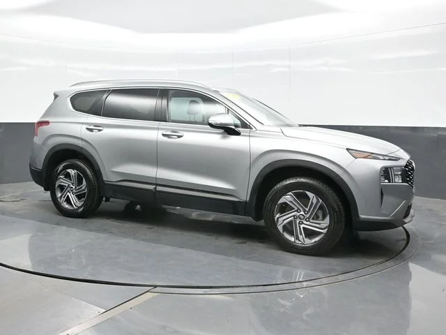 Used 2023 Silver Hyundai SEL image 7