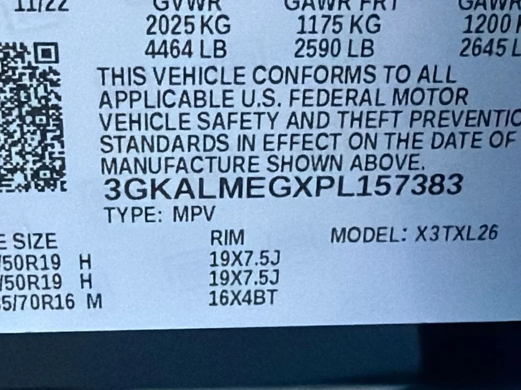 Used 2023 Black GMC SLE image 33