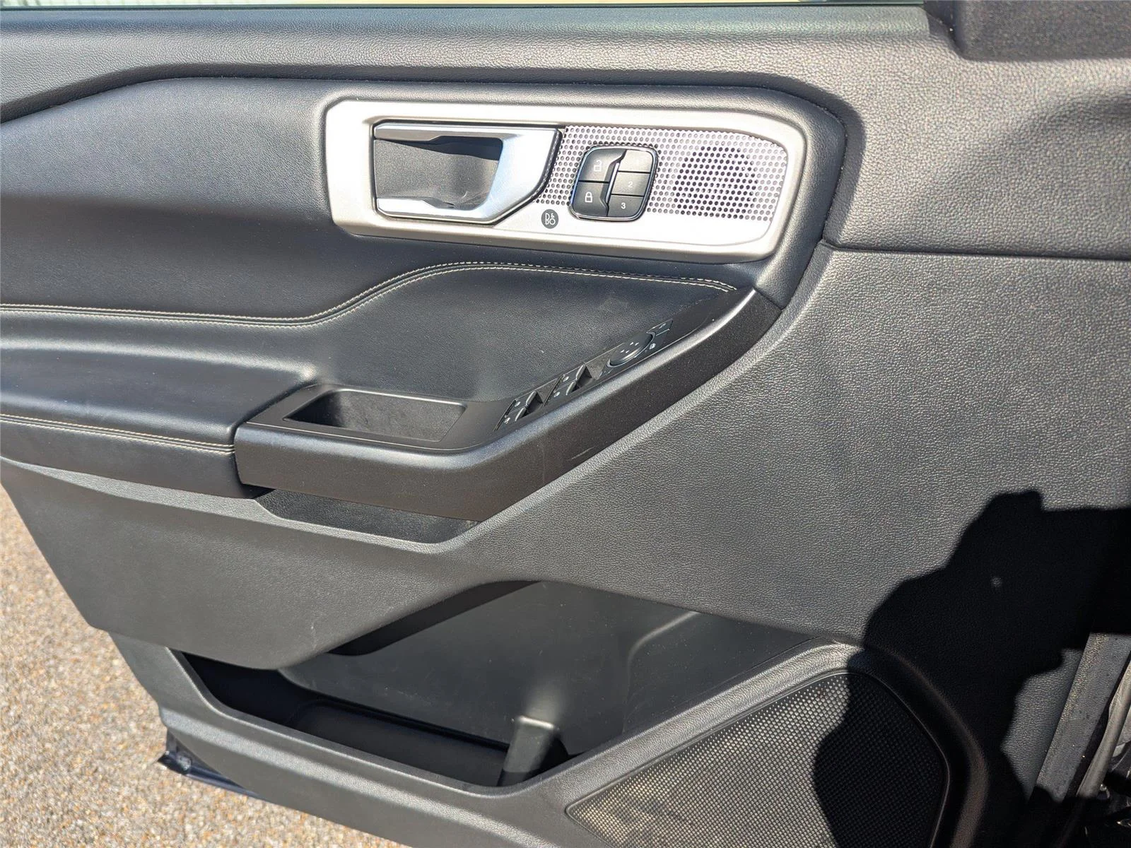 Used 2020 Agate Black Ford Limited image 19
