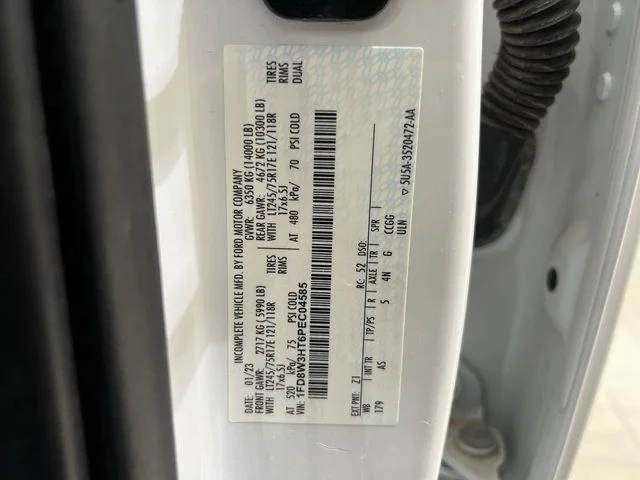 Certified Used 2023 White Ford XL image 28