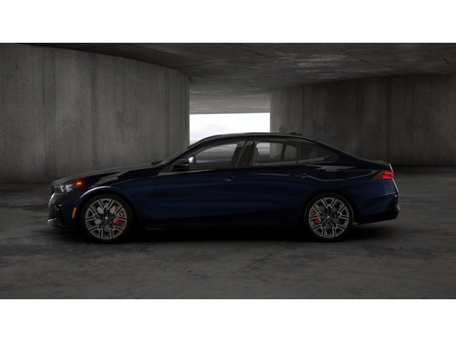 New 2027 Carbon Black Metallic BMW 540i xDrive image 4