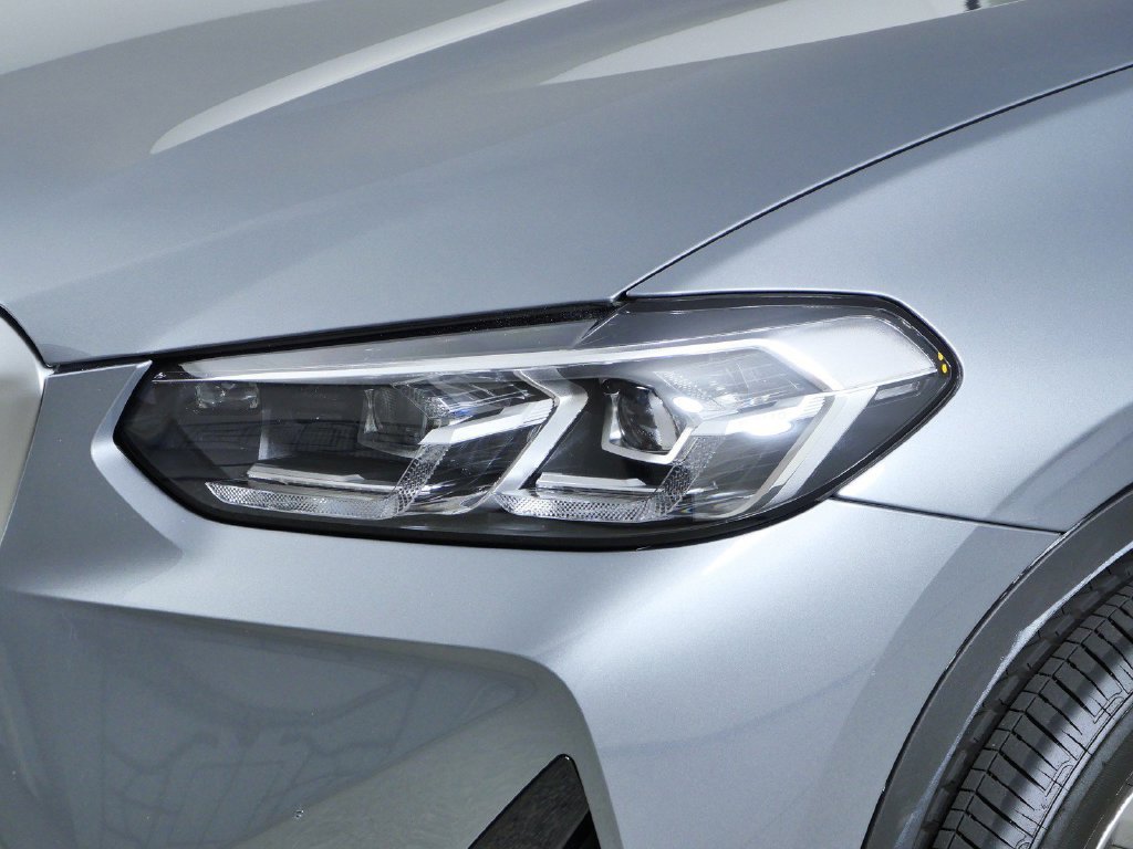 Certified Used 2023 Skyscraper Grey Metallic BMW xDrive30i image 4