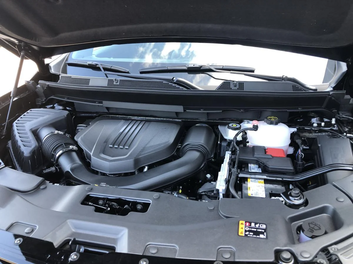 New 2026 Black Chevrolet Awd 4dr Rs image 22