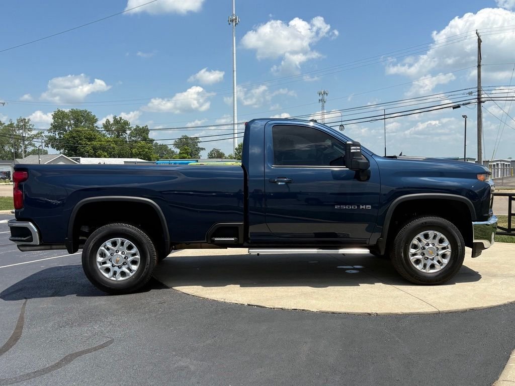 Used 2022 Northsky Blue Metallic Chevrolet LT image 8