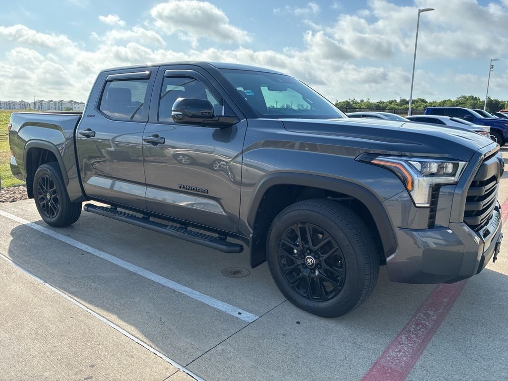 2025 Toyota Tundra Limited 3.4L 4WD CrewMax 5.5' Bed's photo