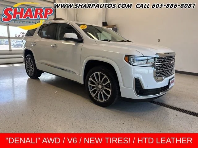 2023 GMC Acadia Denali AWD's photo