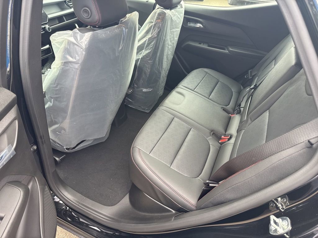 2027 Chevrolet Bolt RS - Photo 11