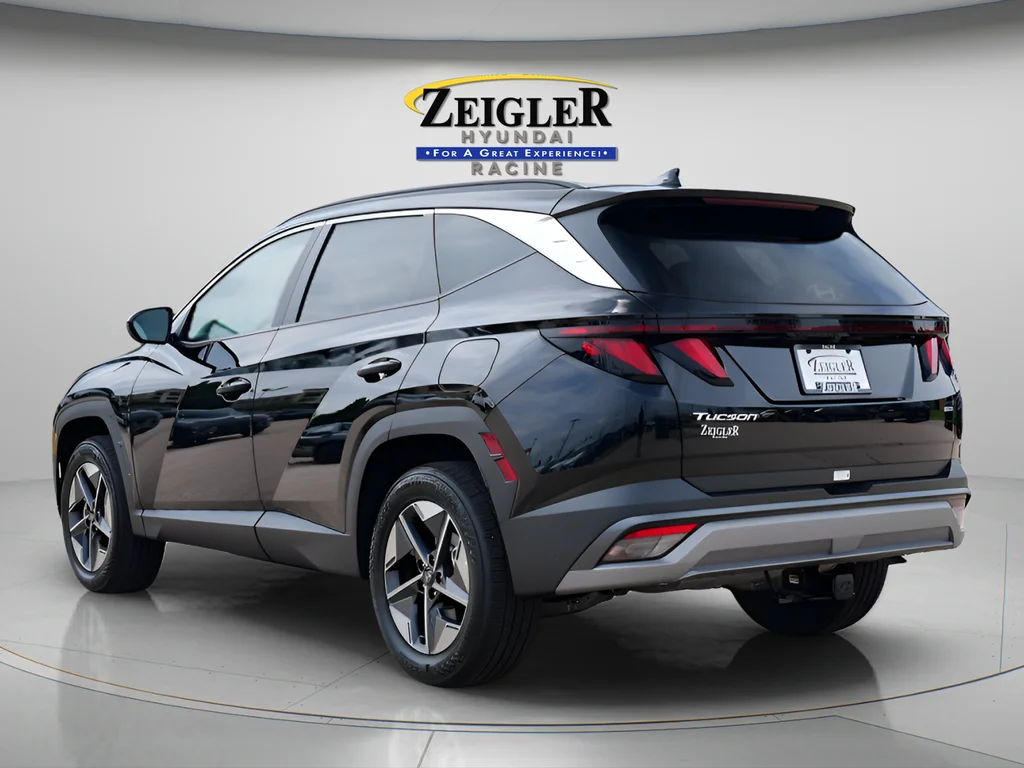 Used 2026 Black Hyundai SEL image 13