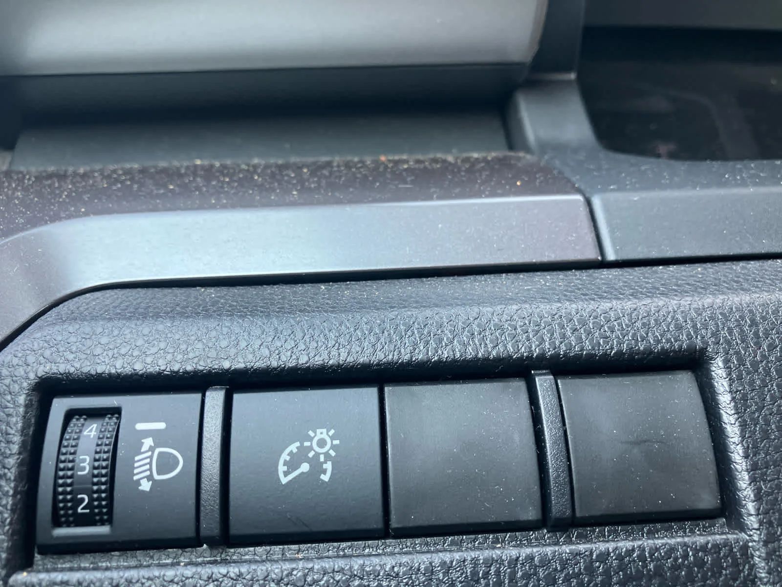 Certified Used 2026 Ice Cap Toyota SR5 image 15