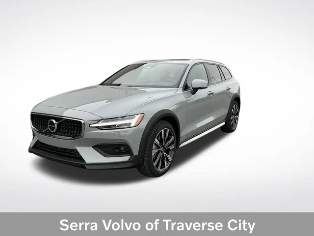2026 Volvo V60 Cross Country B5 Ultra AWD's photo