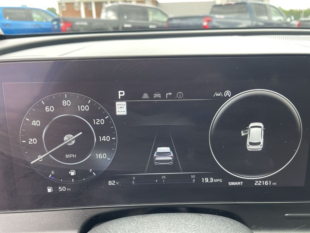 Used 2024 Green Kia X-Pro Prestige image 19
