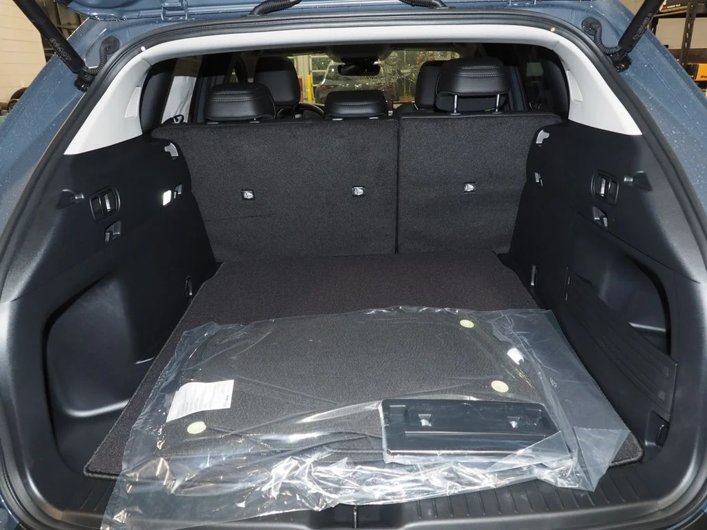 2026 Mazda CX-50 Premium Plus - Photo 7