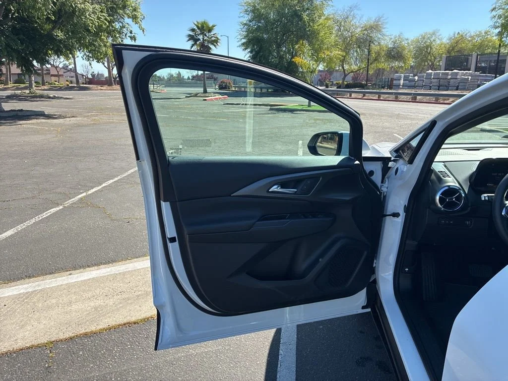 New 2026 Summit White Chevrolet LT image 13