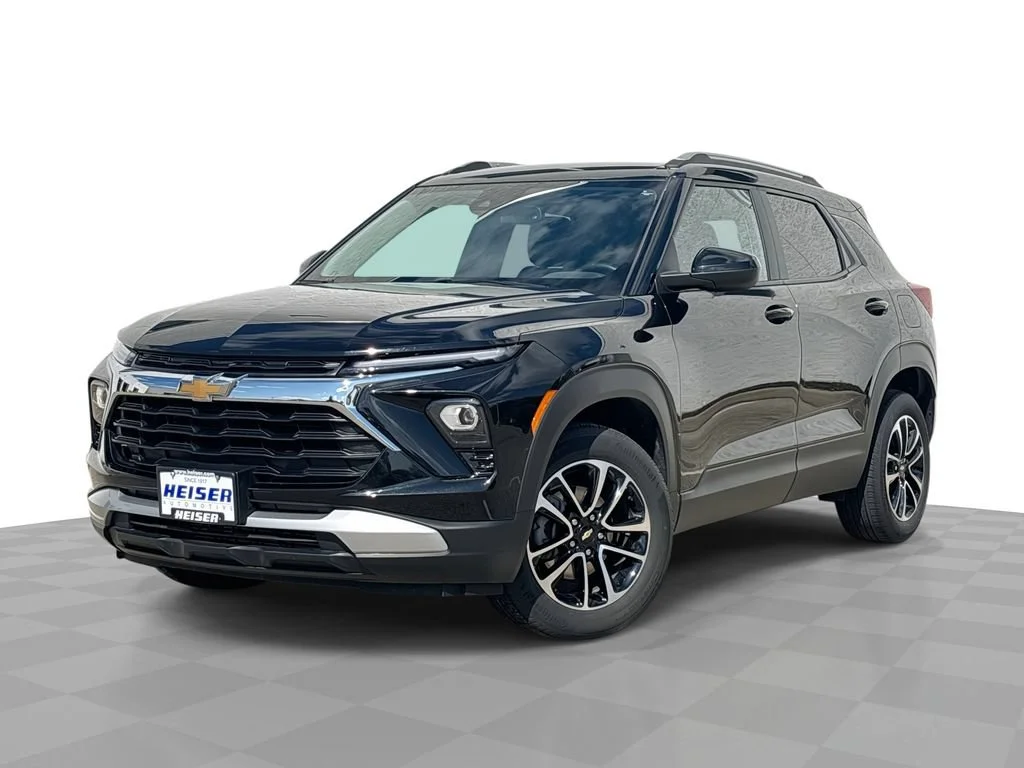 Used 2025 Mosaic Black Metallic Chevrolet LT image 1