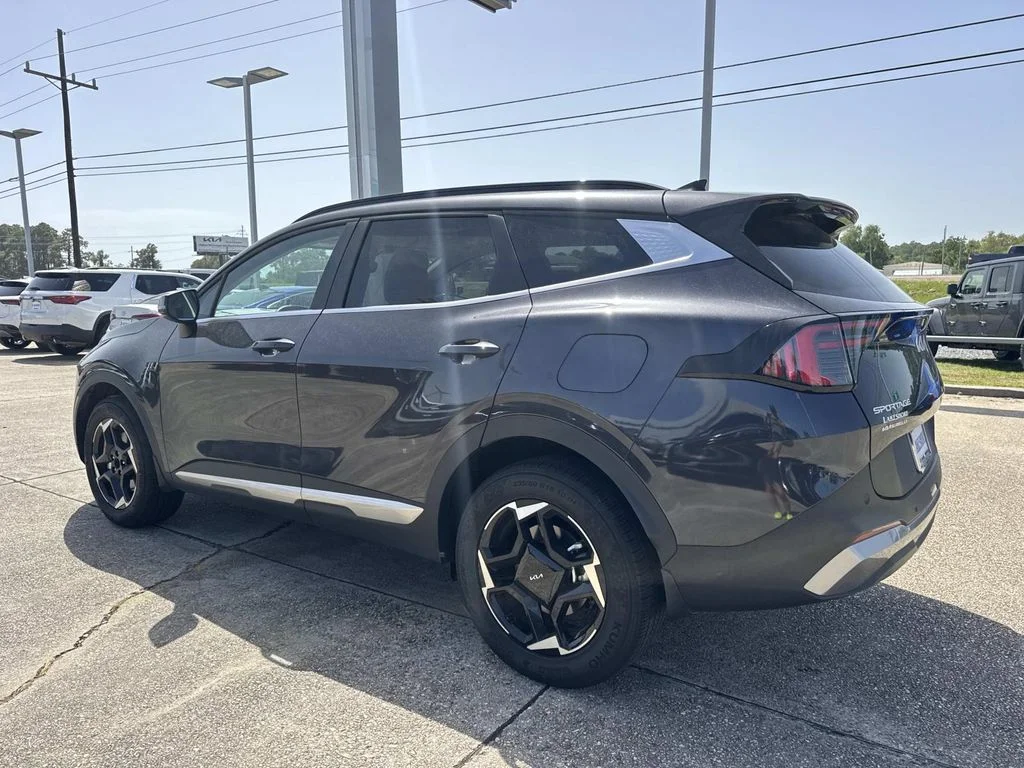 Certified Used 2026 Gray Kia EX image 5