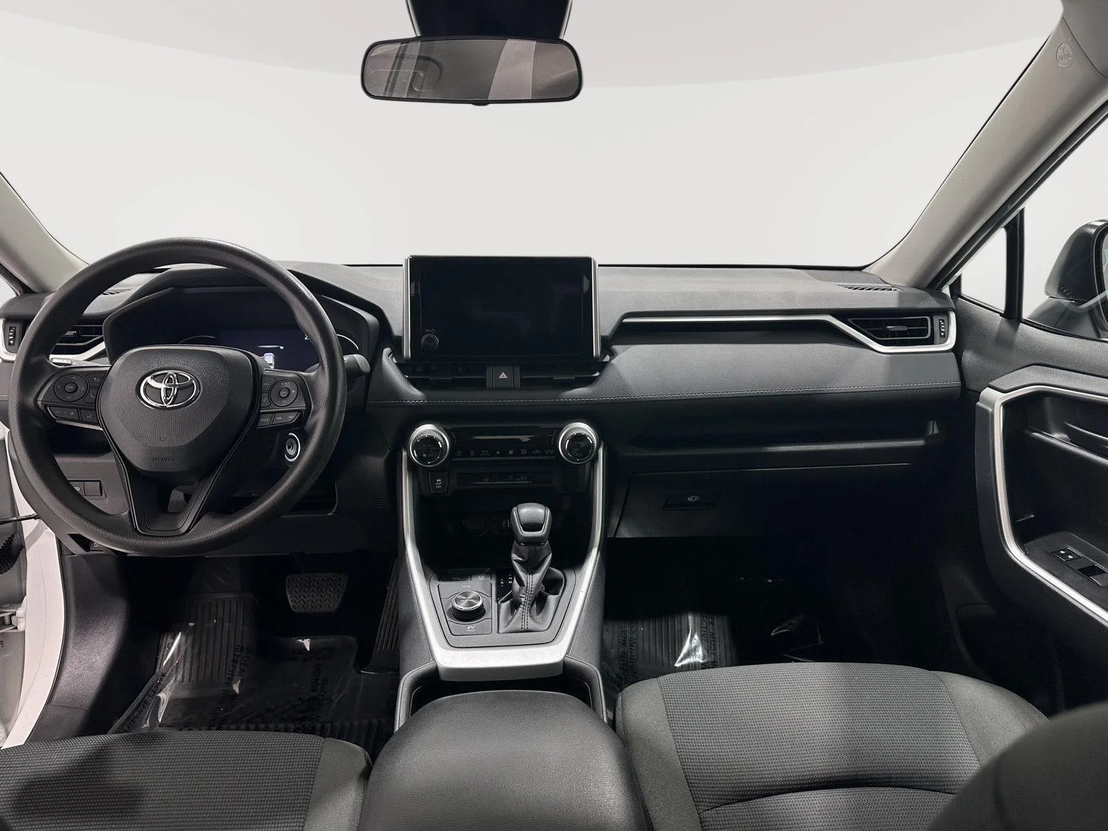 Used 2024 Ice Cap Toyota Hybrid LE image 18