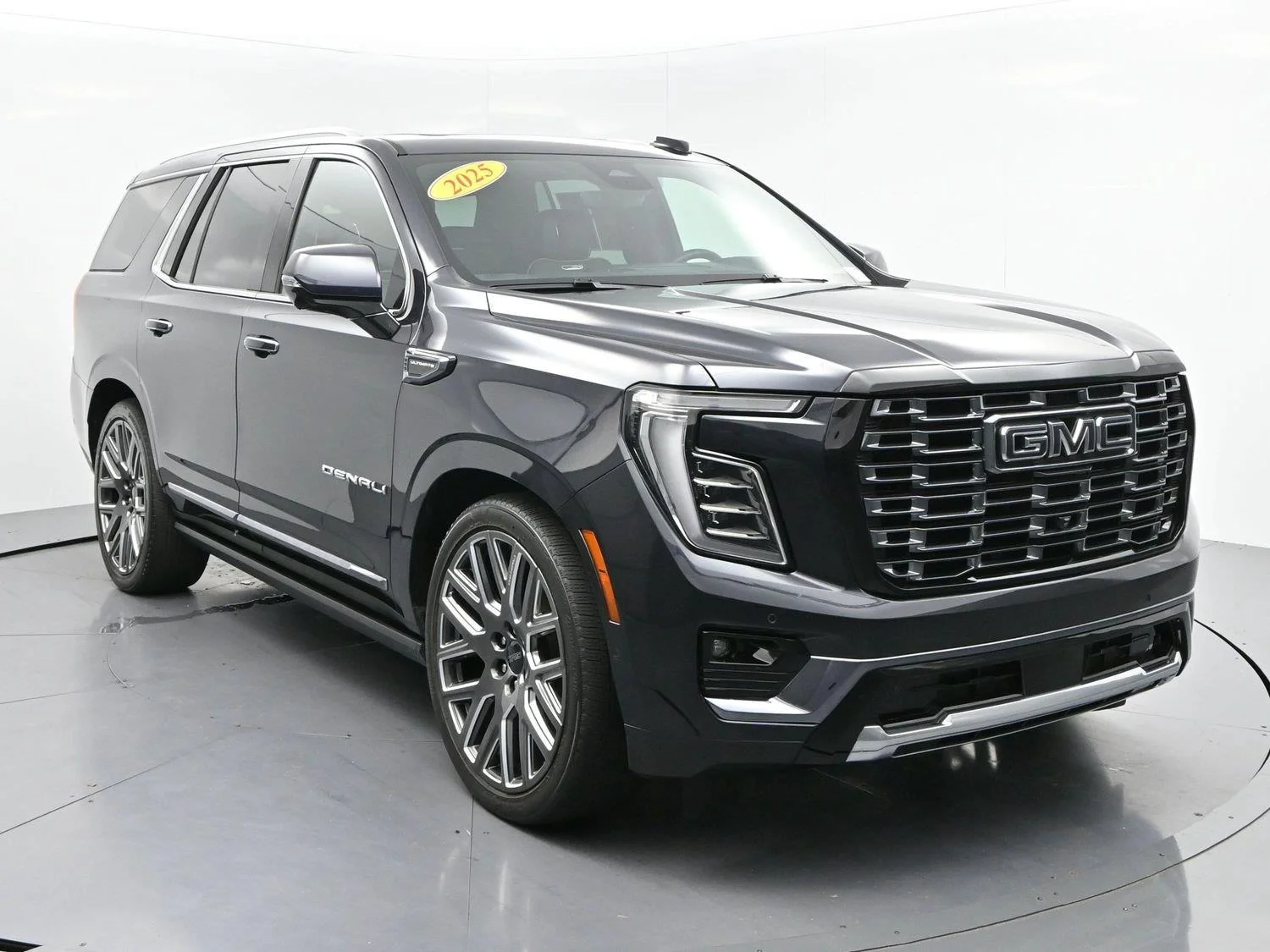 Used 2025 Titanium Rush Metallic GMC Denali Ultimate image 2
