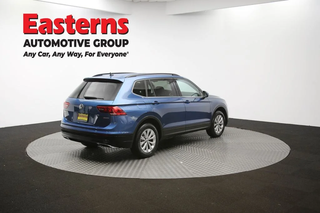 Used 2019 Blue Volkswagen 2.0T SE image 39