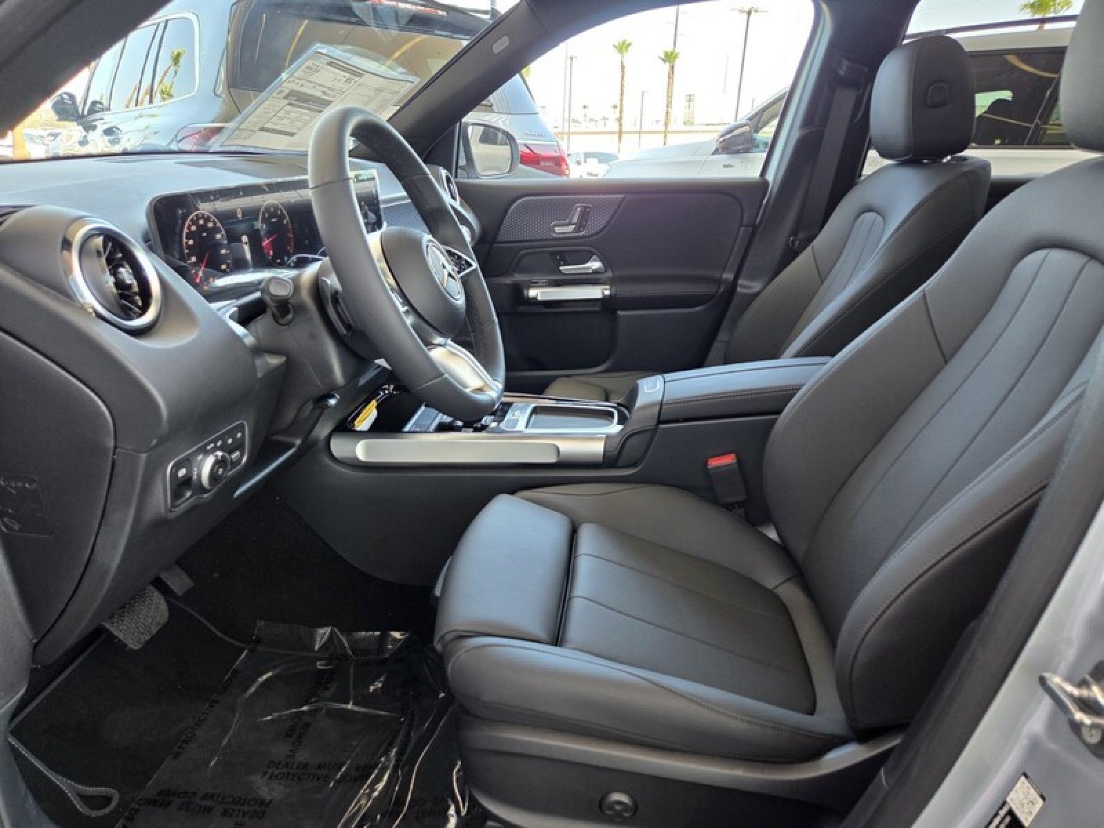 New 2026 Cirrus Silver Metallic Mercedes-Benz GLB 250 SUV image 11