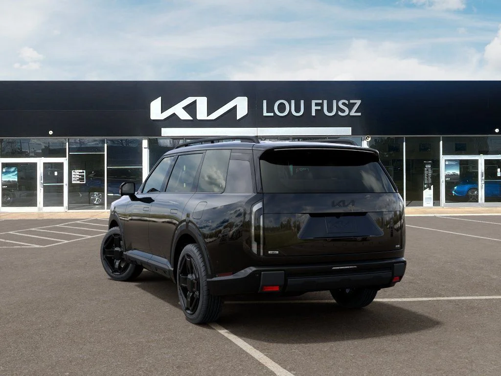 New 2027 Ebony Black Kia X-LINE SX image 4