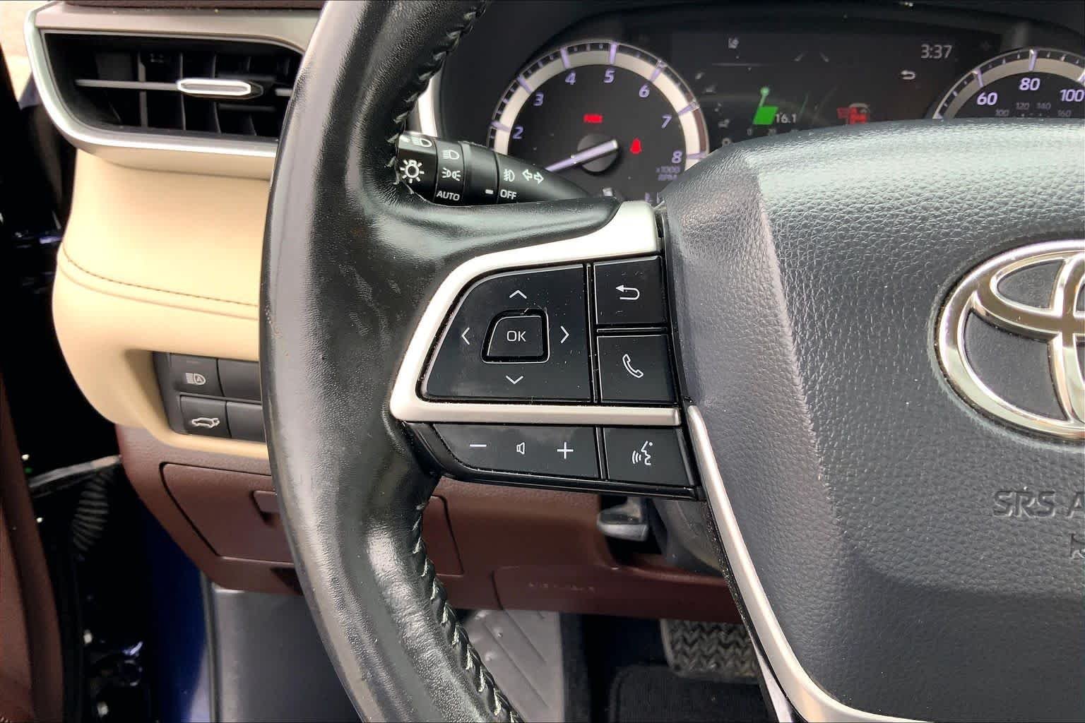 Used 2022 Blueprint Toyota XLE image 23