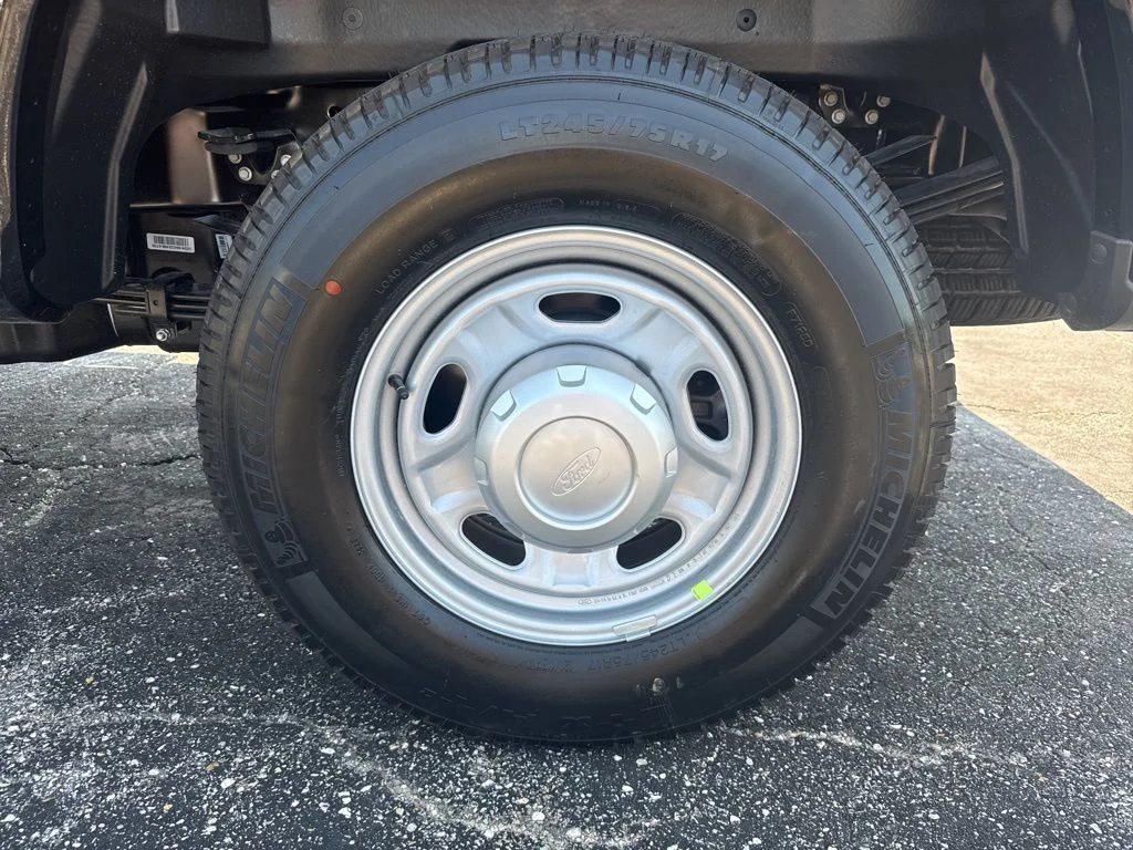 2026 Ford F-350 Super Duty XL - Photo 17