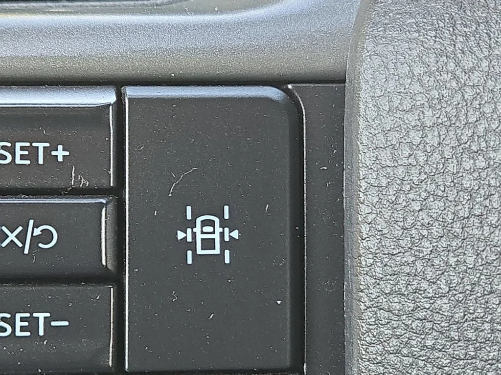 Used 2021 Black Ford  image 27
