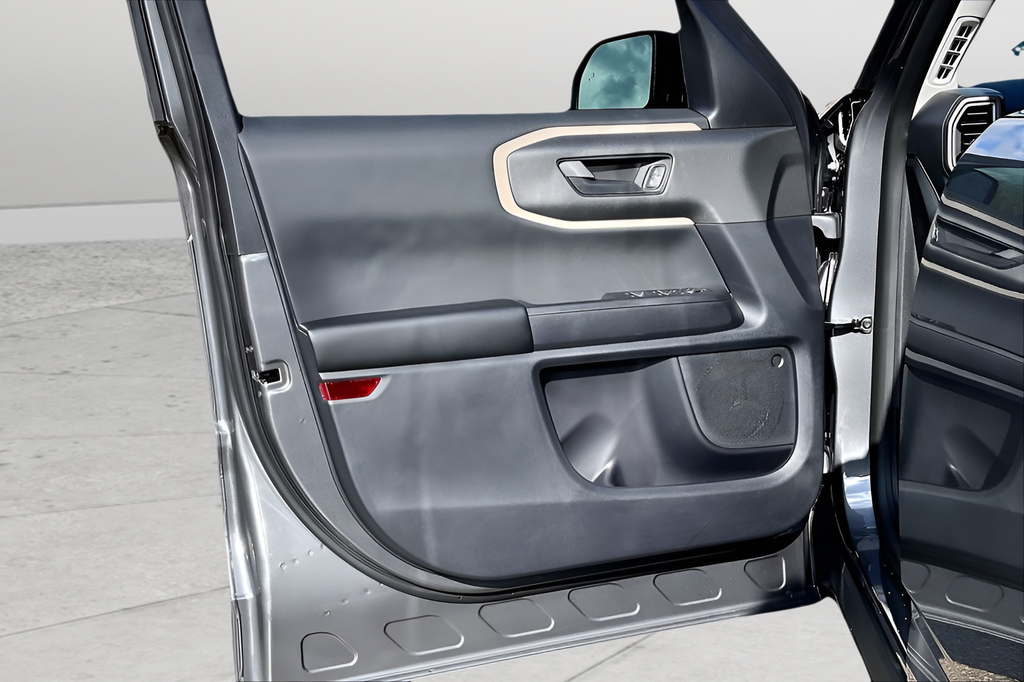 New 2025 Carbonized Gray Metallic Ford Big Bend image 12