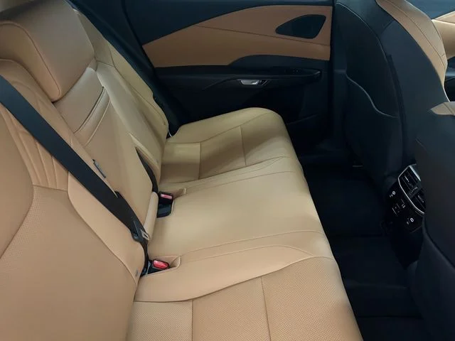 New 2026 Silver Lexus 350 image 30