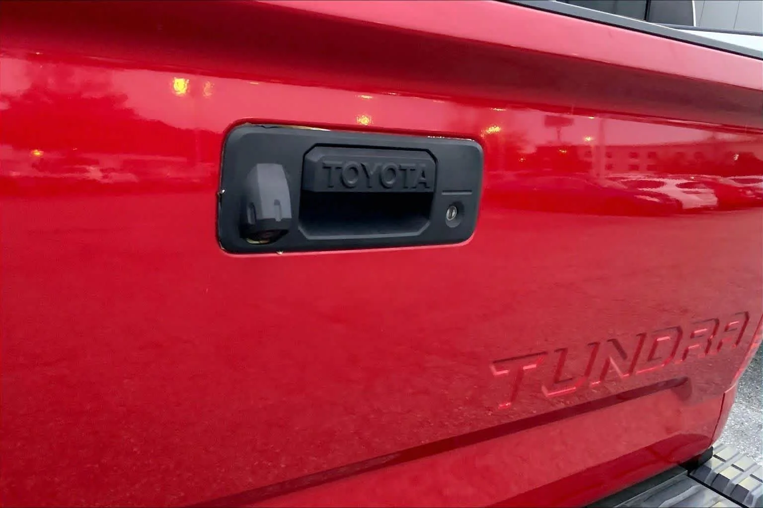 Used 2017 Barcelona Red Metallic Toyota Limited image 28