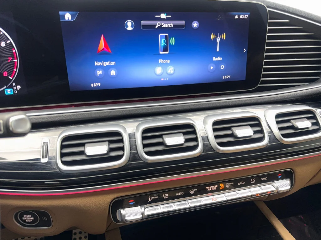 Used 2025 White Mercedes-Benz GLS 450 image 66