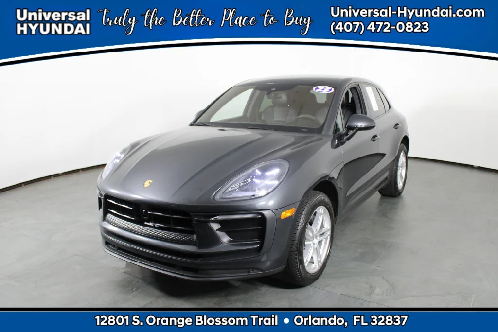 2023 Porsche Macan