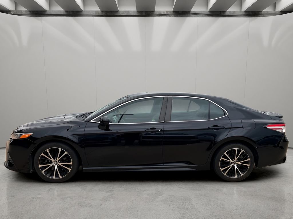 Used 2020 Toyota Camry SE with VIN 4T1G11AK6LU902663 for sale in Brookshire, TX