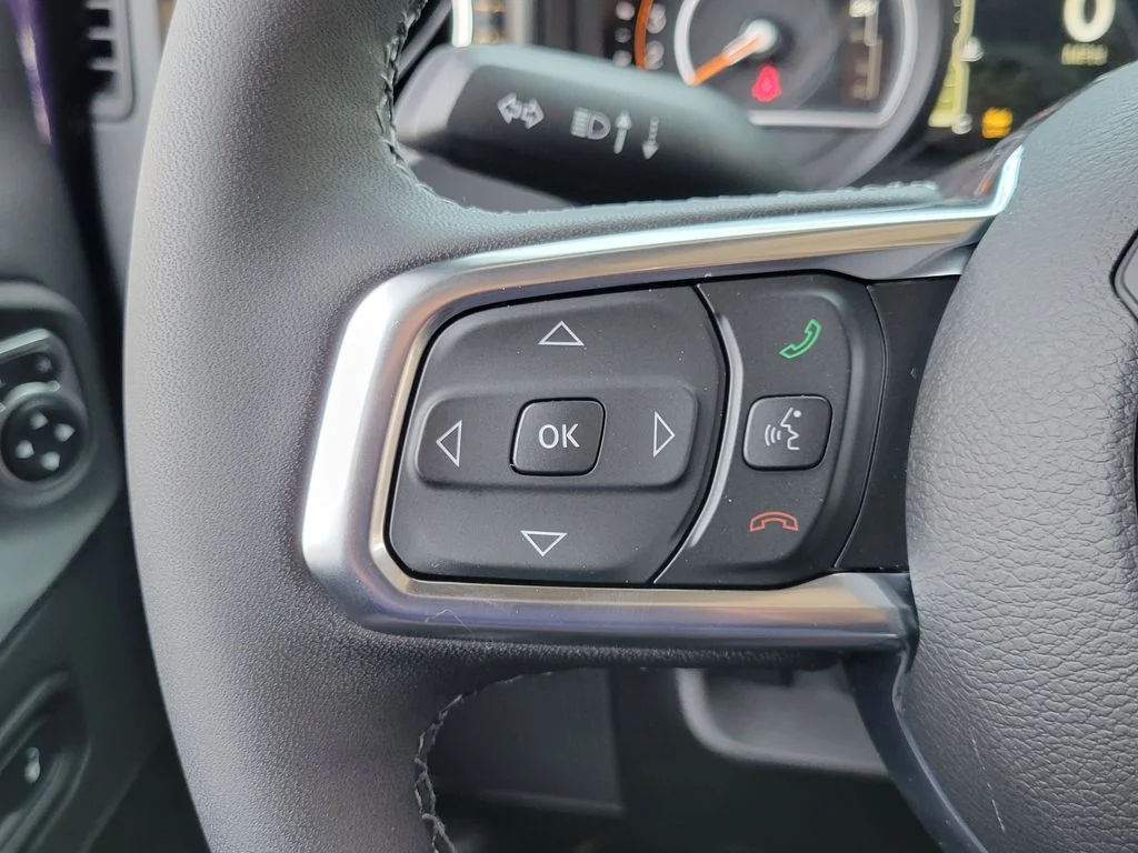 New 2026 Reign Exterior Paint Jeep Sahara image 5