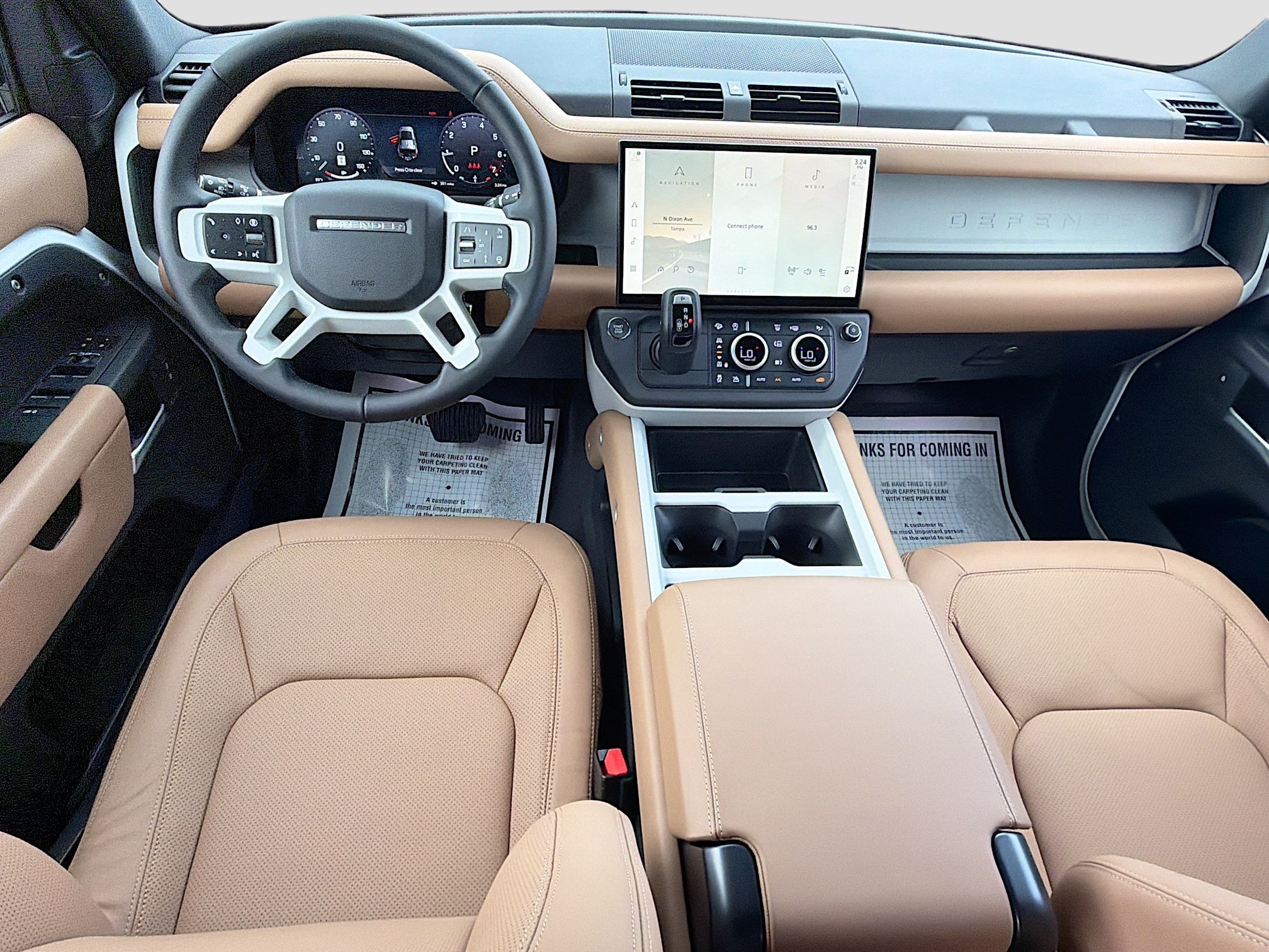 New 2026 Fuji White Land Rover X-Dynamic SE image 16
