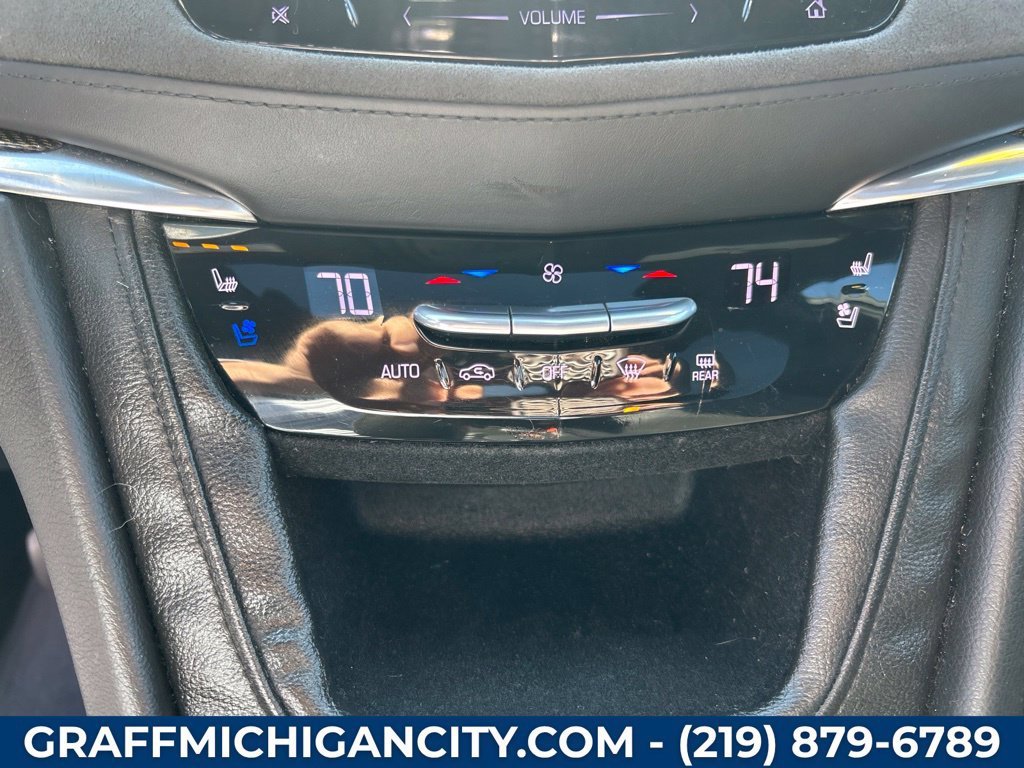 Used 2017 CRYSTAL WHITE TRICOAT Cadillac Platinum AWD image 50