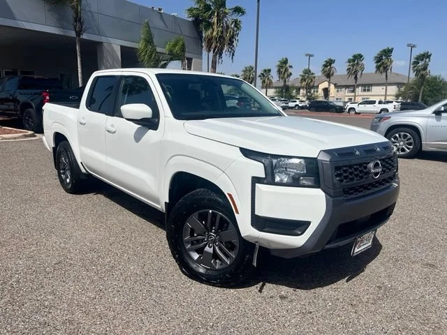 Used 2025 White Nissan  image 1
